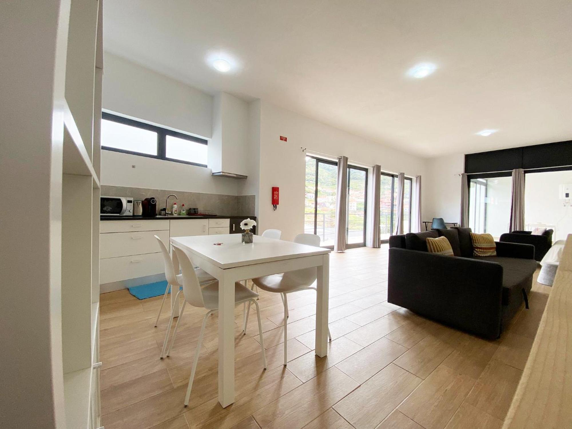 Machico Flat Center Near Beach W Parking 외부 사진